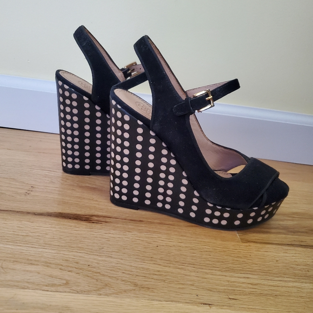 Tory Burch Wedge Sandals Size 6
